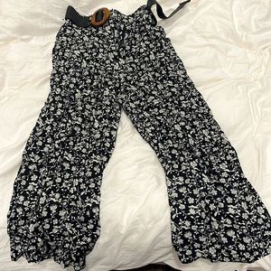 Mango wide-legged trousers with belt size M